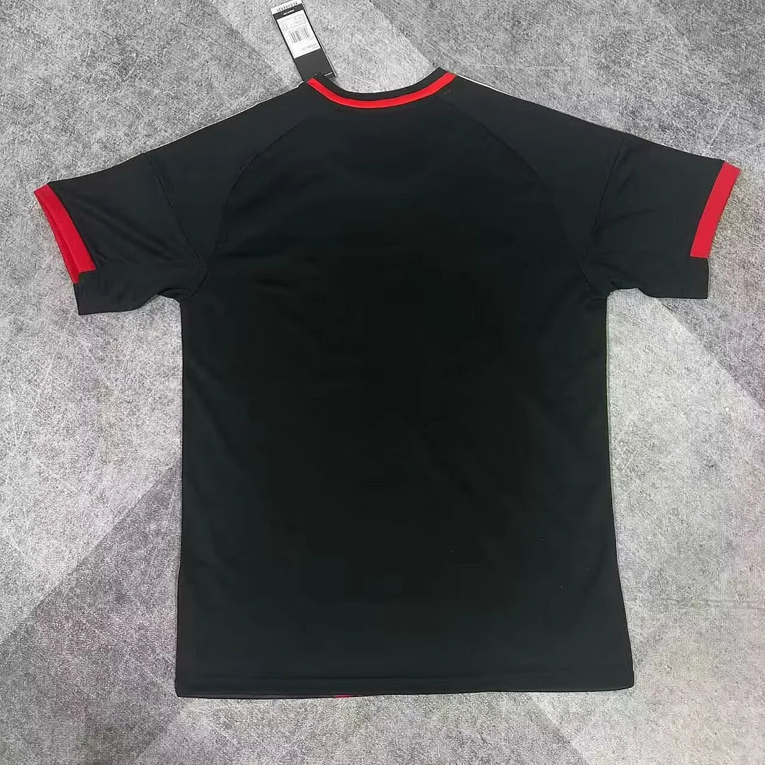 Real Madrid - Red Roses