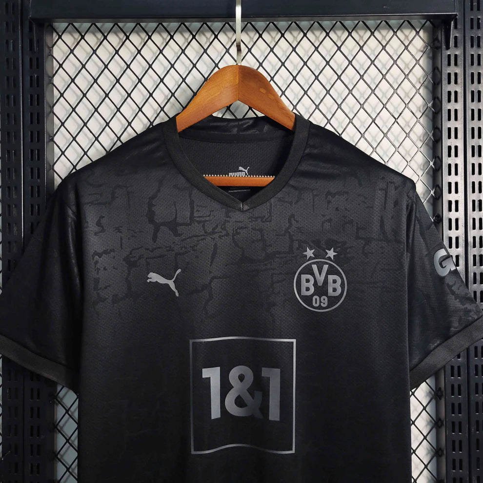 BVB Triple Black