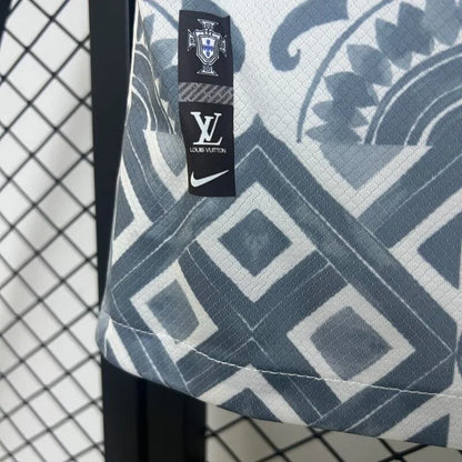Portugal X LV