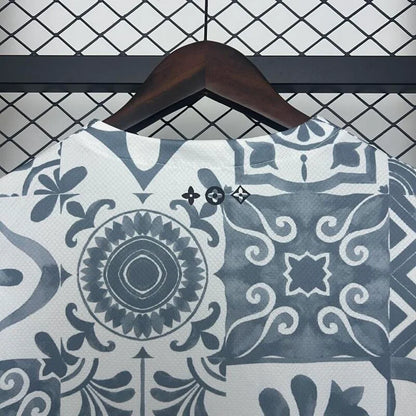 Portugal X LV