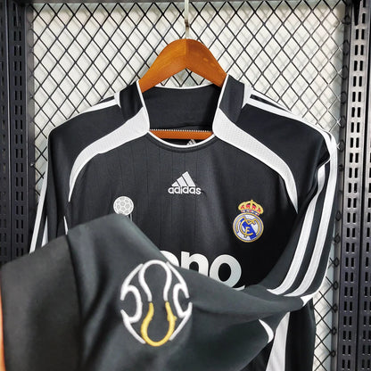 Real Madrid Longsleeve Retro 06/07