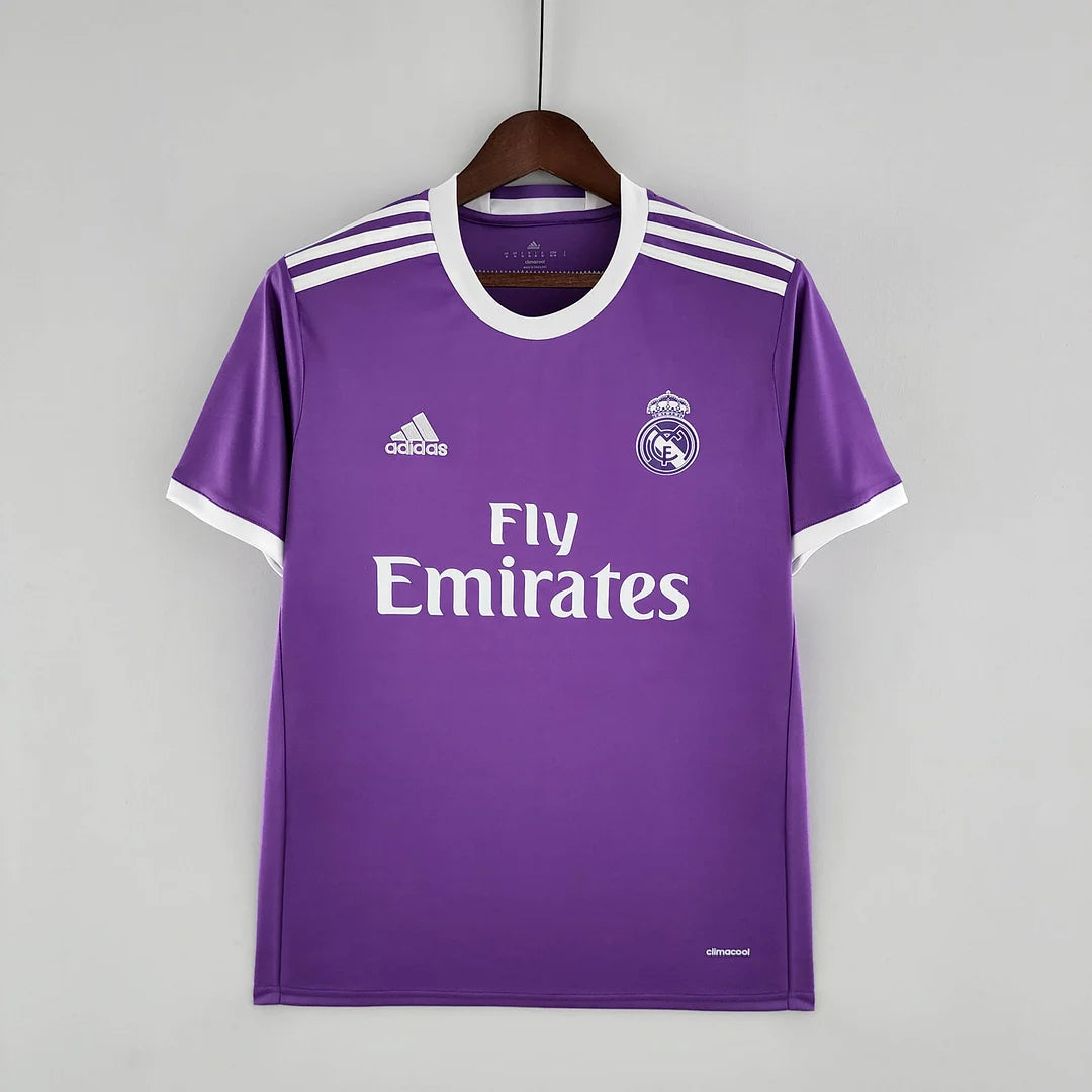 Real Madrid 16/17 Retro