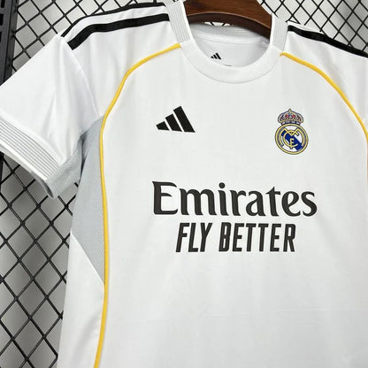 Real Madrid 2025/26 Kinderset