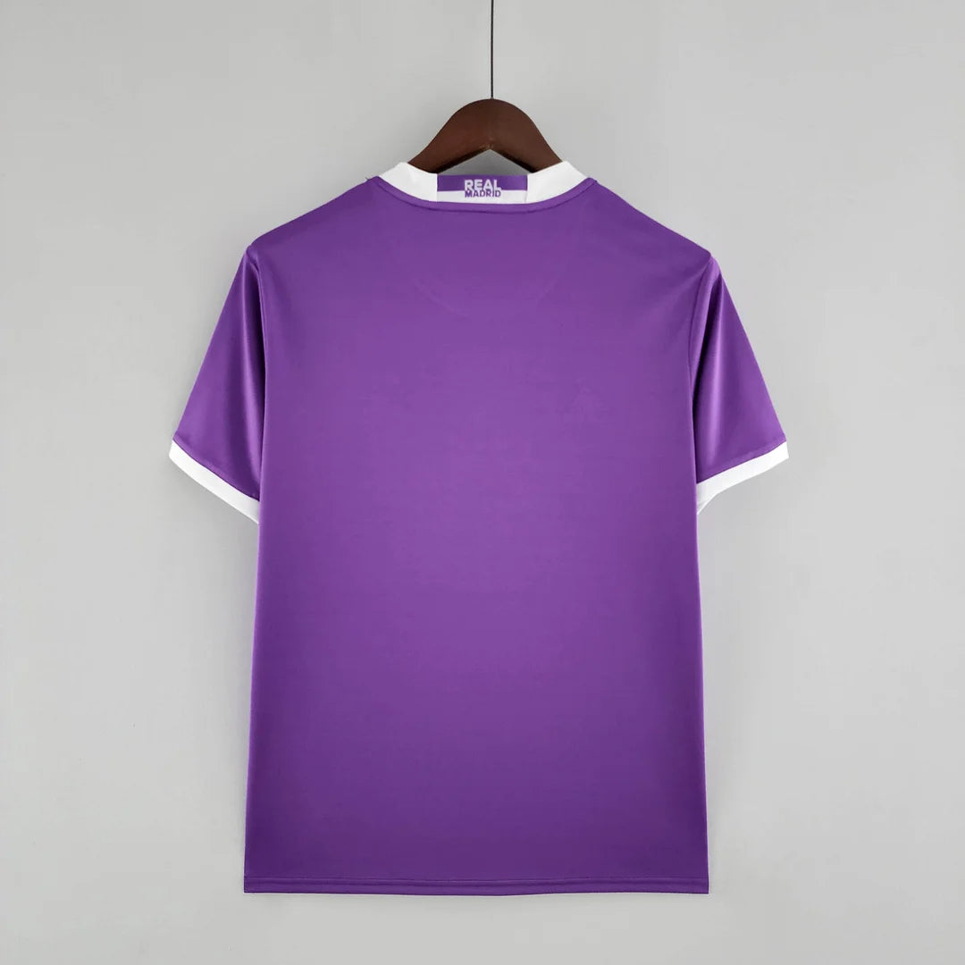 Real Madrid 16/17 Retro