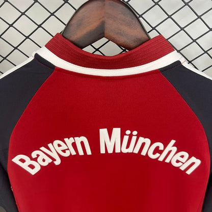 Bayern München Retro 01/02