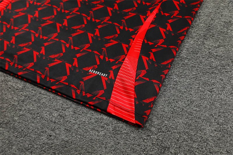 Manchester Utd. Red Illusion Tracksuit